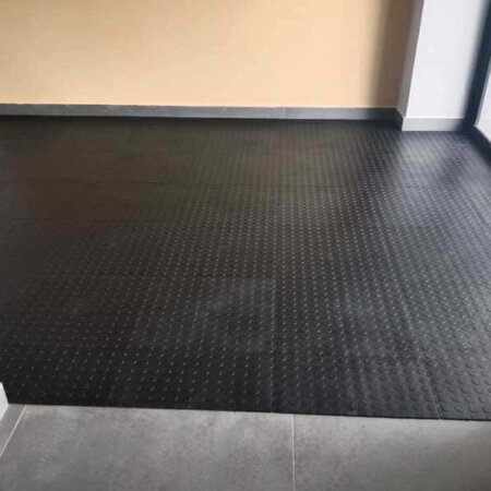 garage-flooring-tiles