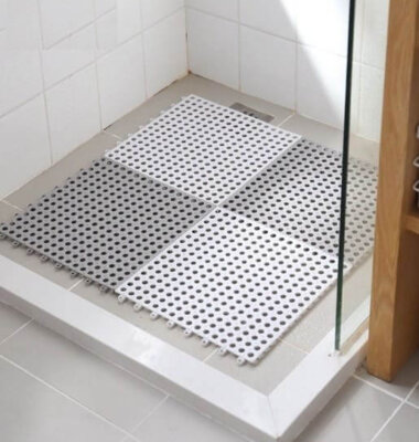 interlocking-shower-mats-1