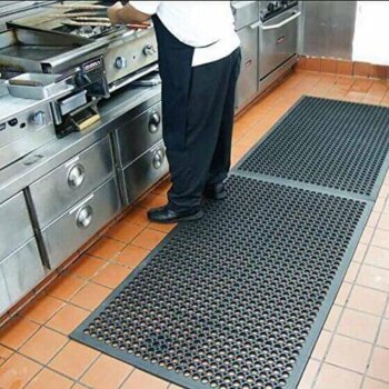 rubber-mat-for-your-kitchen