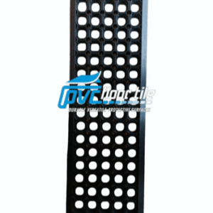 Open-Grid Stair Tread Mat anti-slip rubber step mat for drainage and traction on stairs