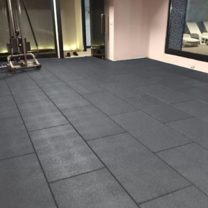 Rubber floor for gyms – commercial gym tiles installed