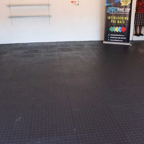 Flooring used in a practical working and training space